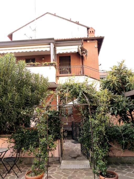 Un Insospettabile Angolo Verde In Citta Apartman Milánó Kültér fotó
